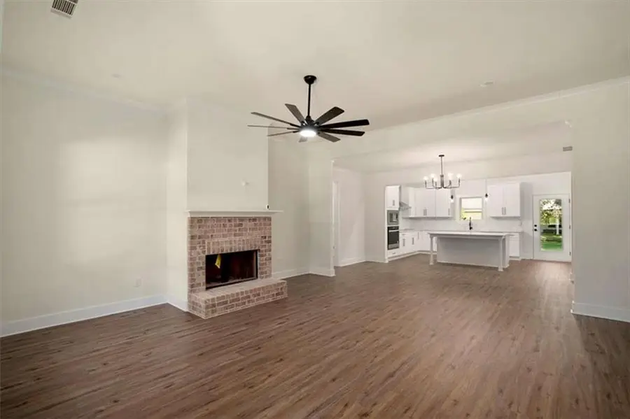 6134 Linwood Drive, Covington, GA 30014 - Image #3