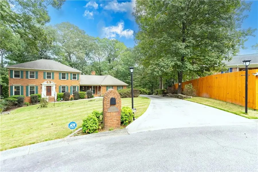 5027 Castlewood Drive Sw, Lilburn, GA 30047 - Image #2