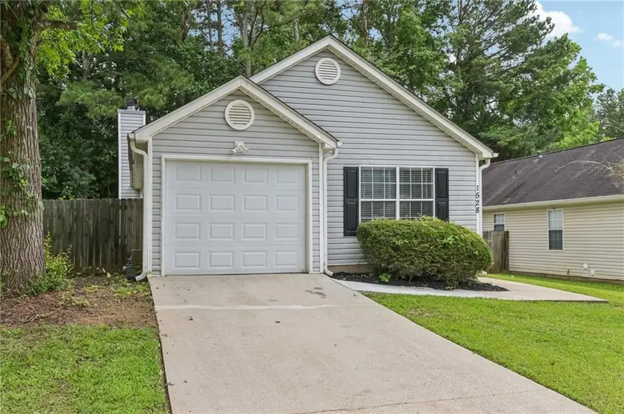 1528 Wembley Drive, Douglasville, GA 30134 - Image #2