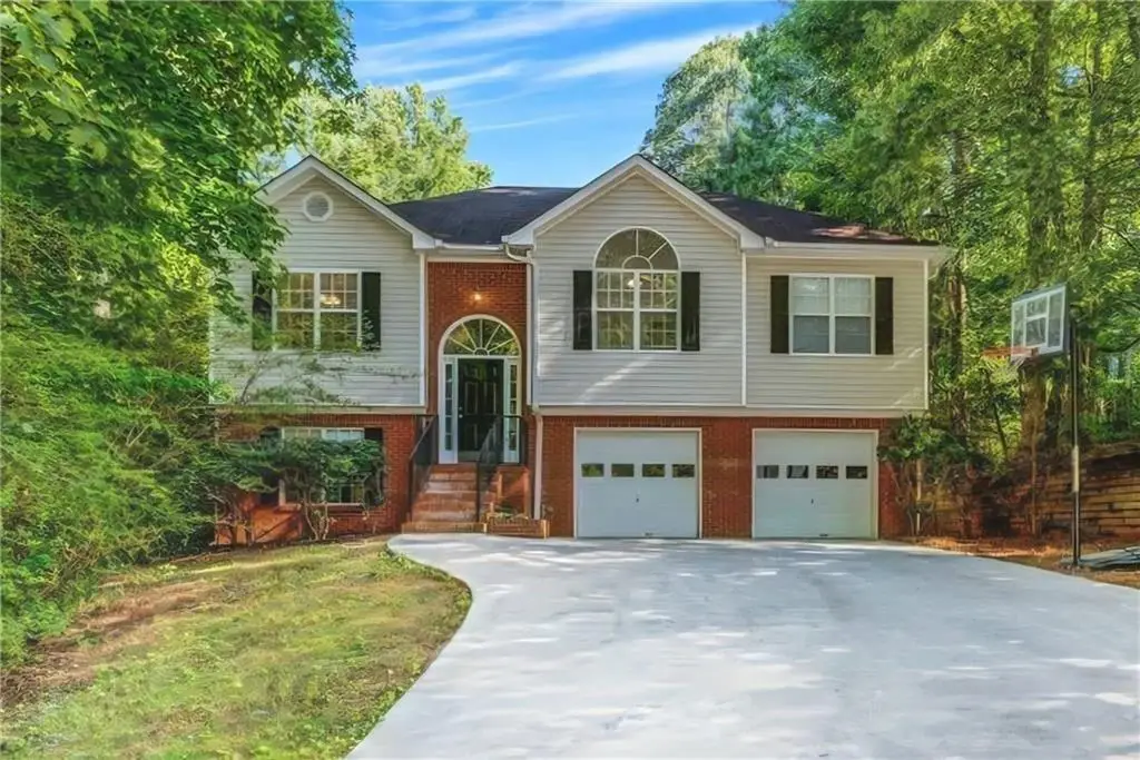 1061 Plantation Boulevard Se, Conyers, GA 30094 - Image #1