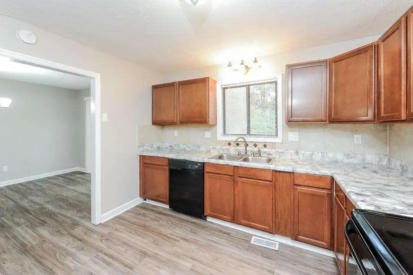 4391 Sandy Plains Road, Marietta, GA 30066 - Image #3