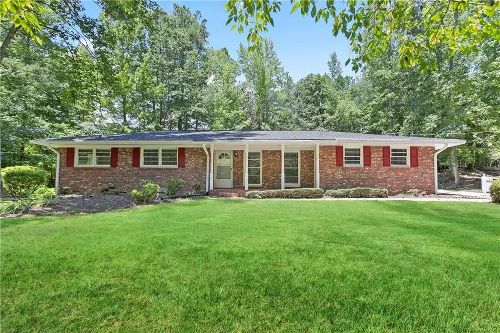 85 Valleybrook Drive, Fairburn, GA 30213 - Image #1