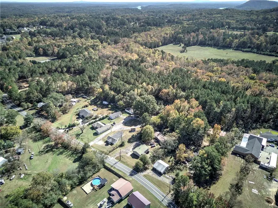 658 Center Road, Cartersville, GA 30121 - Image #3