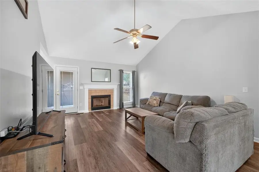 303 Ron Drive, Bethlehem, GA 30620 - Image #3