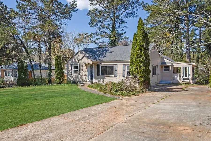 1761 Venetian Drive Sw, Atlanta, GA 30311 - Image #2