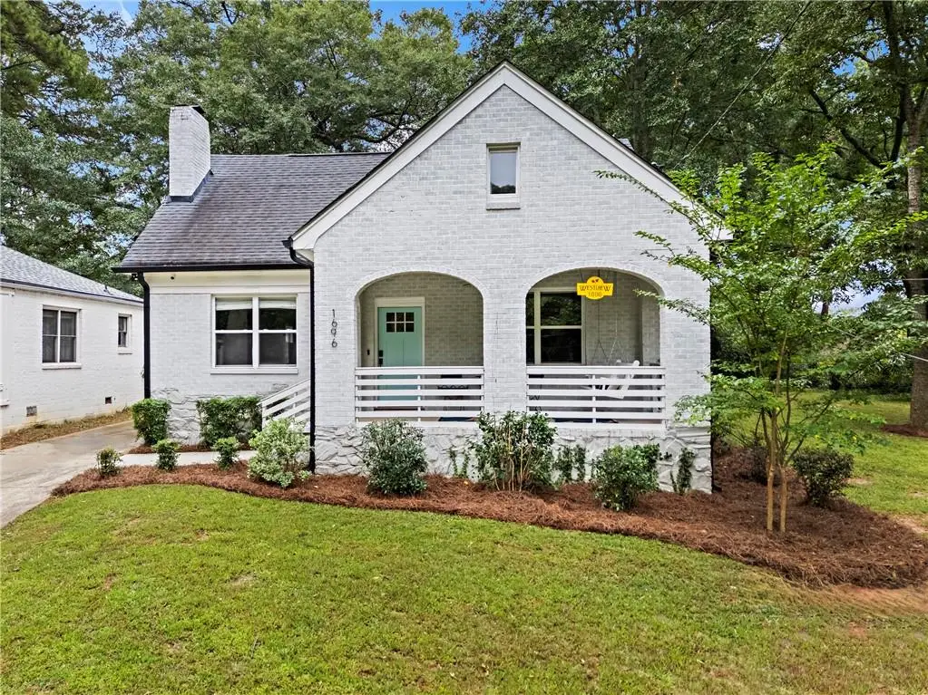 1696 Emerald Avenue Sw, Atlanta, GA 30310 - Image #1