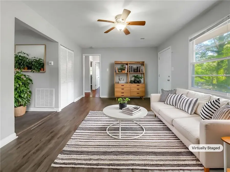 233 Banberry Drive Se, Atlanta, GA 30315 - Image #2