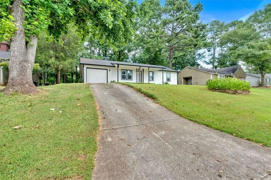 3240 Fescue Circle, Lawrenceville, GA 30044 - Image #3