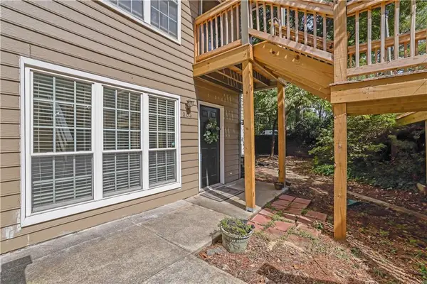 303 Mill Pond Court Se, Smyrna, GA 30082