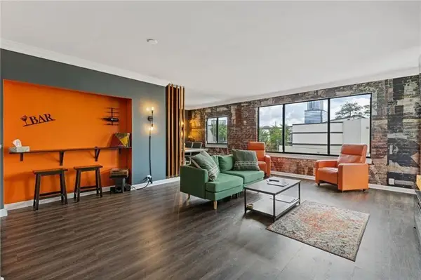 3481 Lakeside #901 Drive Ne, Atlanta, GA 30326