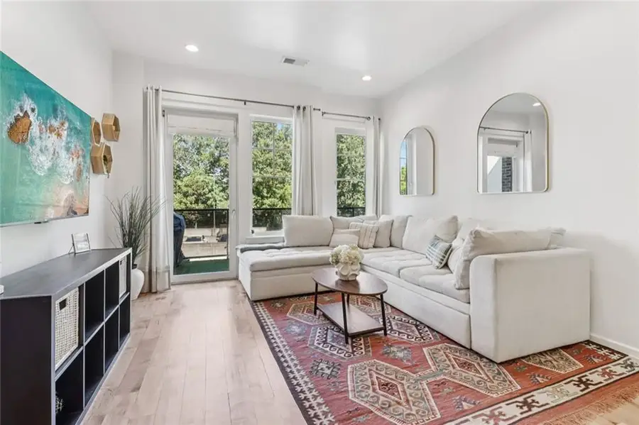 1430 Dresden Drive Ne #225, Brookhaven, GA 30319 - Image #2