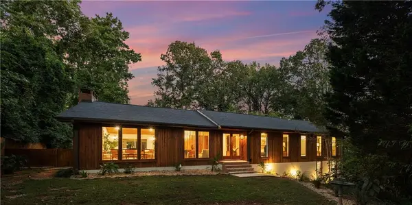 4381 King Valley Drive Se, Smyrna, GA 30082