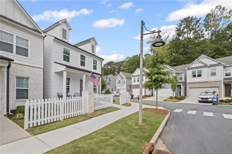 800 Homestead Drive, Woodstock, GA 30188 - Image #3