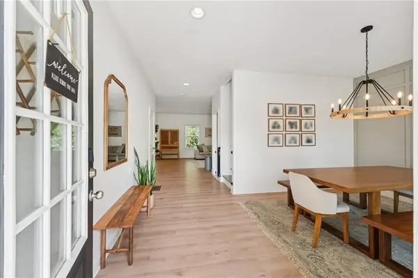 621 Stonehurst Lane, Canton, GA 30114