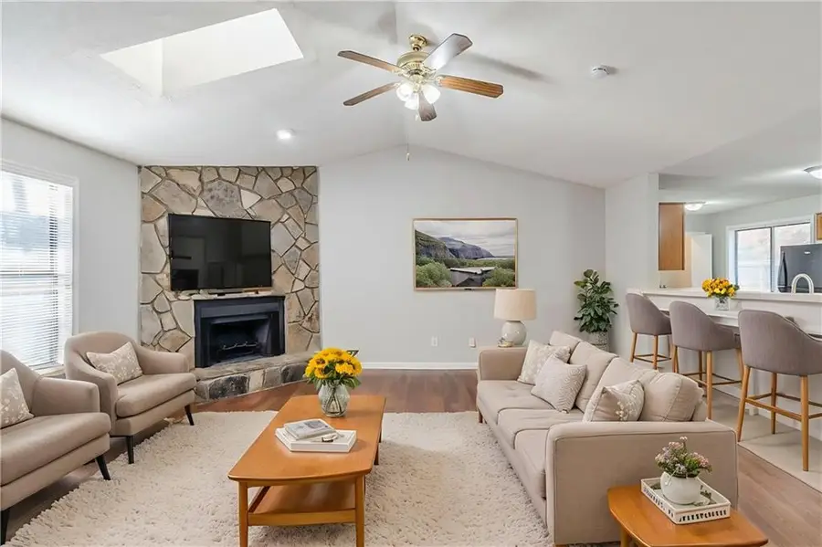 870 Chapman Circle, Stone Mountain, GA 30088 - Image #2