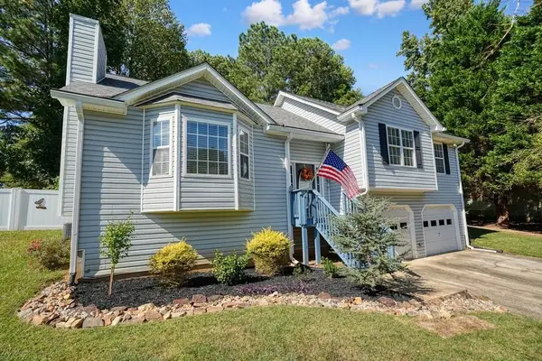 77 Deidre Court, Dallas, GA 30157