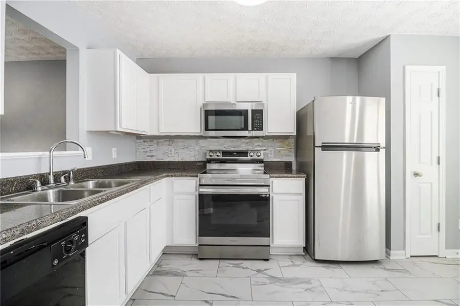 2418 Piering Drive, Stonecrest, GA 30038 - Image #3