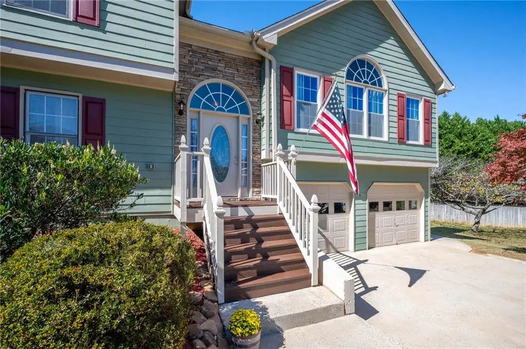 29 Arbor Hills Trace, Talking Rock, GA 30175 - Image #1