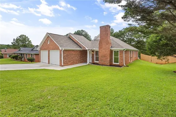 1891 Riverchase Circle Ne, Conyers, GA 30013