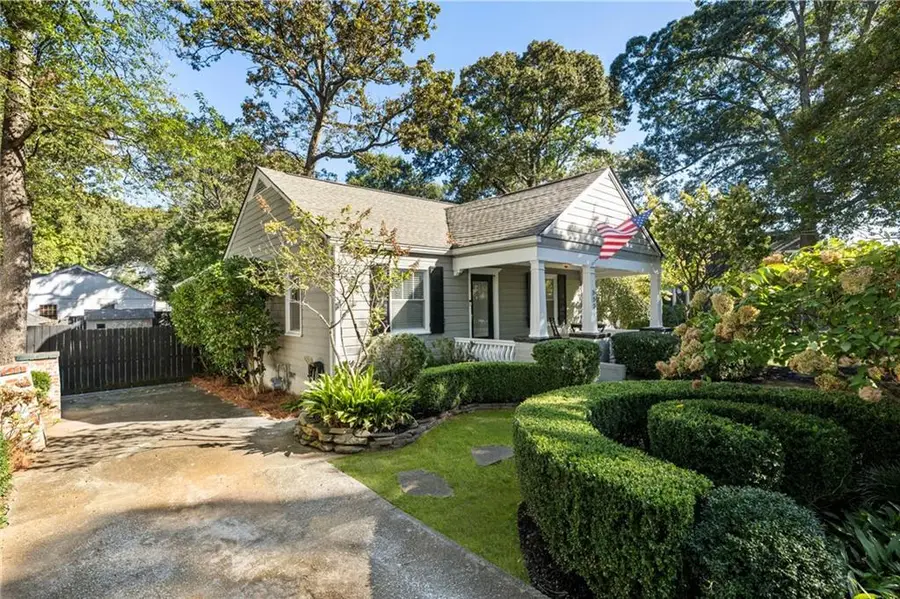 533 Trabert Avenue Nw, Atlanta, GA 30309 - Image #2