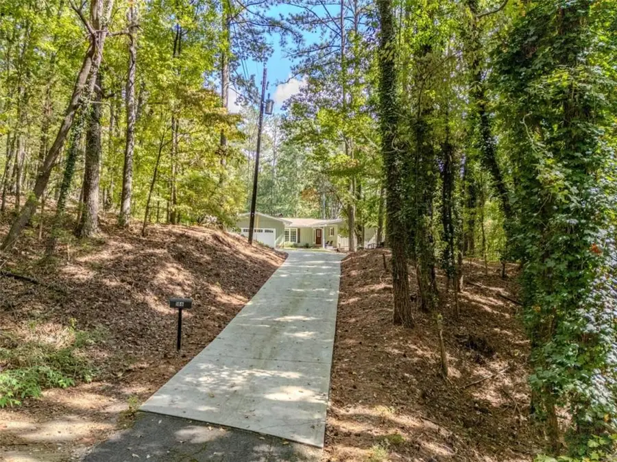 186 Fairview Drive, Rome, GA 30165 - Image #2