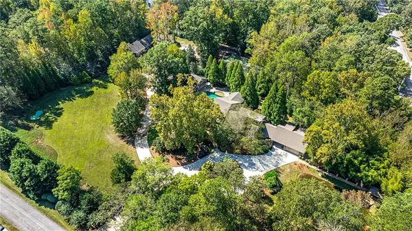 100 Leisure Trail, Peachtree City, GA 30269