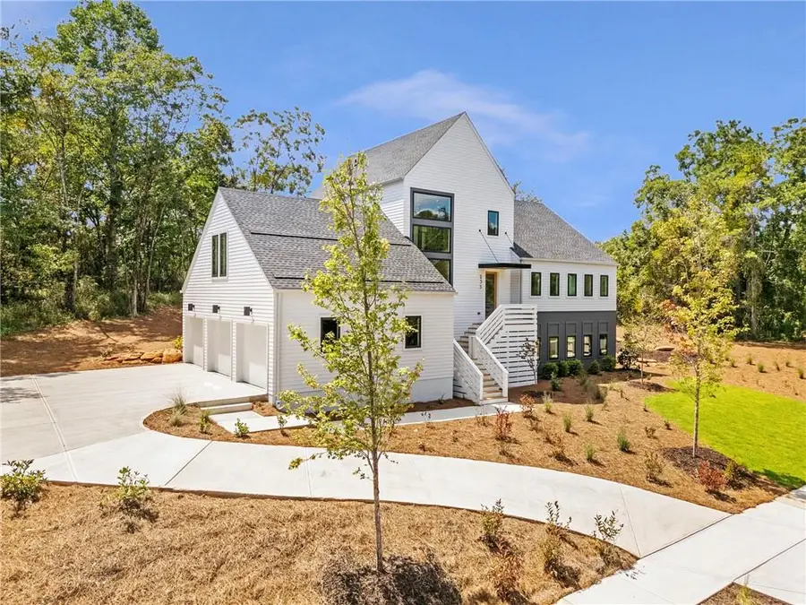 235 Winterberry Way, Roswell, GA 30075 - Image #2