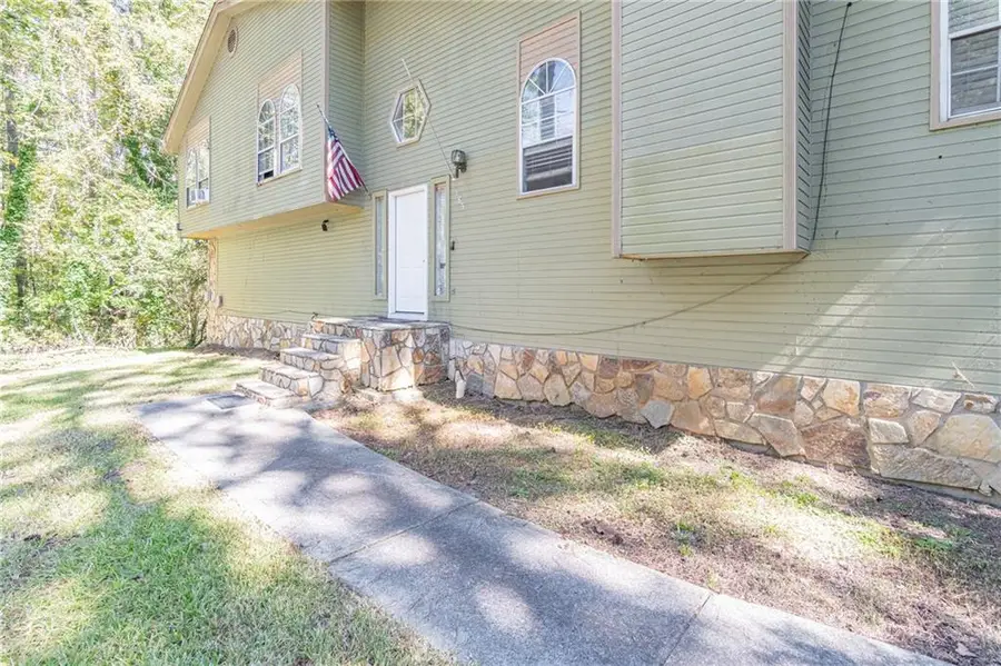 185 Windhaven Trail Sw, Atlanta, GA 30331 - #2