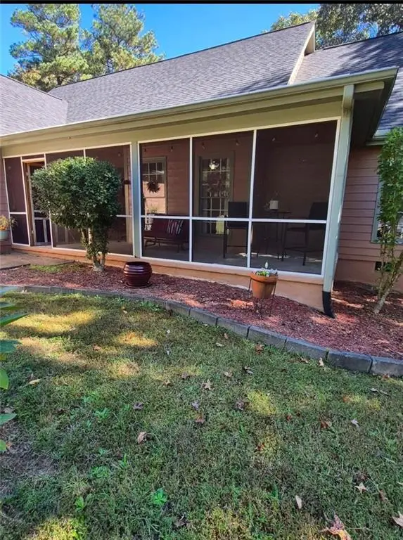 124 Foxdale Drive, Lagrange, GA 30240 - #3