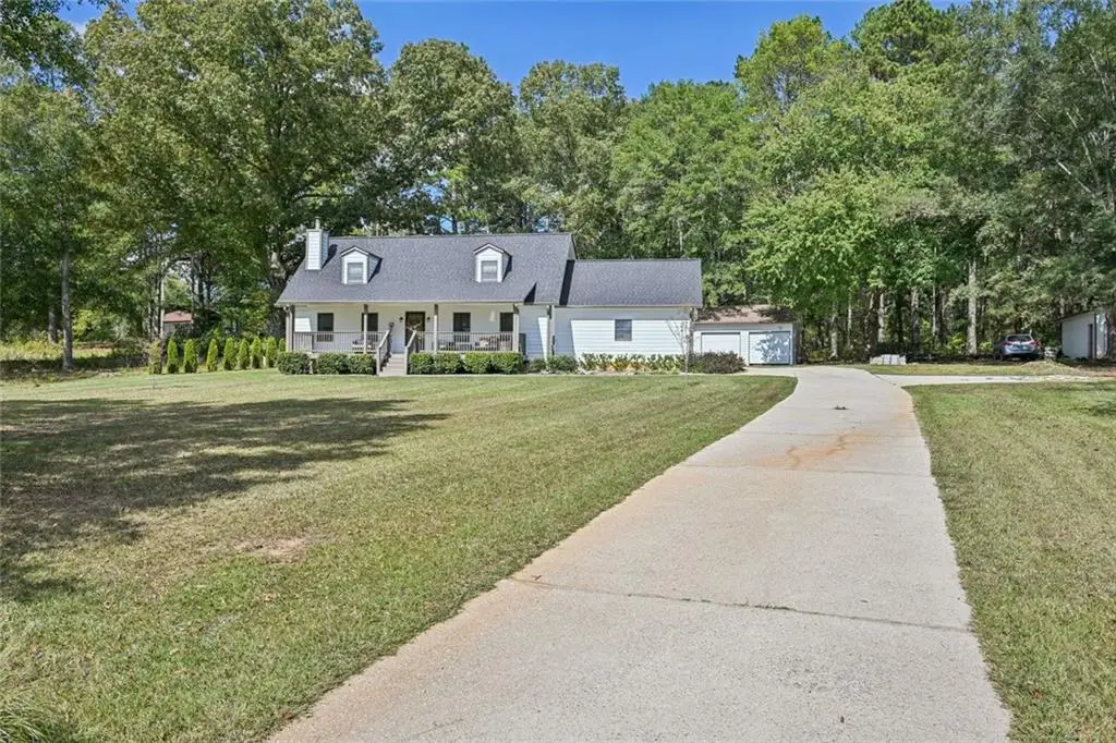 2737 Lake Paradise Road, Villa Rica, GA 30180 - Image #1
