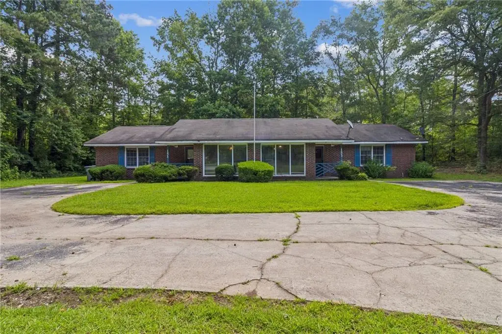 151 Highway 36 Bypass, Barnesville, GA 30204 - Image #1