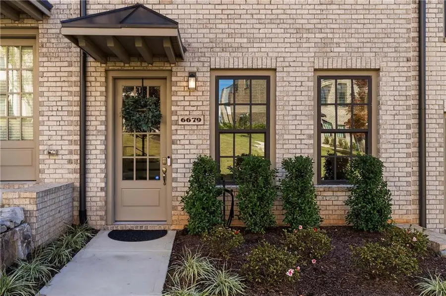 6679 Prelude Drive, Atlanta, GA 30328 - Image #2