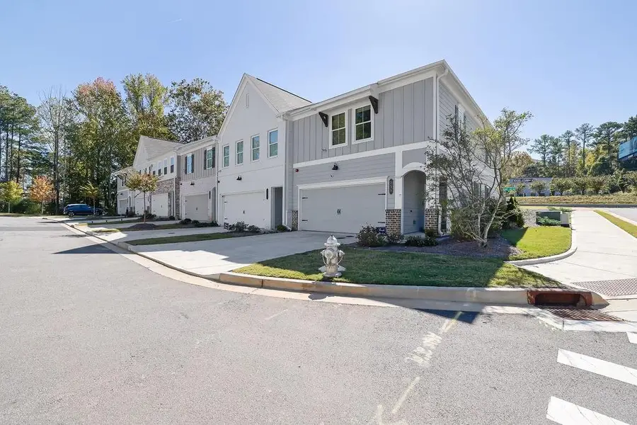 755 Trevett Way, Marietta, GA 30062 - Image #2