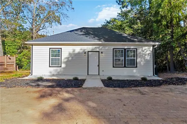 908 Emory Street, Oxford, GA 30054