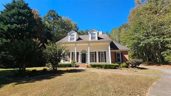 44 Hidden Lakes Court, Newnan, GA 30263