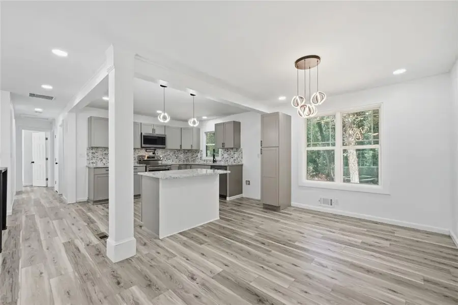 3920 Wedgefield Circle, Decatur, GA 30035 - #3