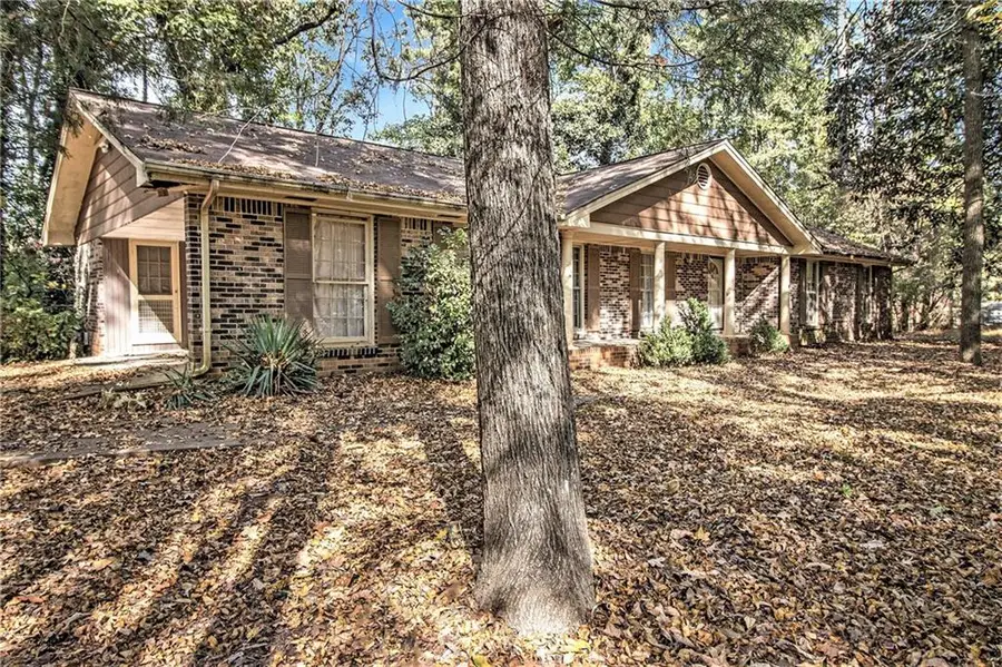 2881 Glenhaven Court Sw, Conyers, GA 30094 - Image #2