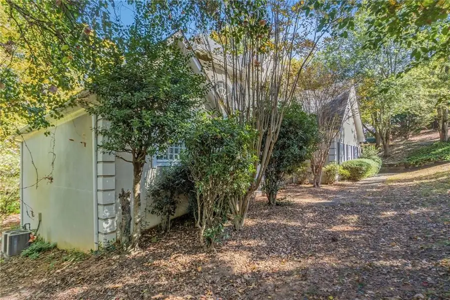 527 Country Club Drive, Stockbridge, GA 30281 - Image #3