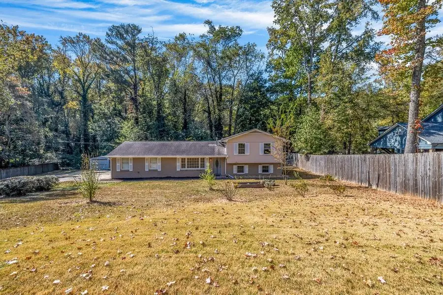 1121 Neva Drive Sw, Marietta, GA 30060 - Image #2