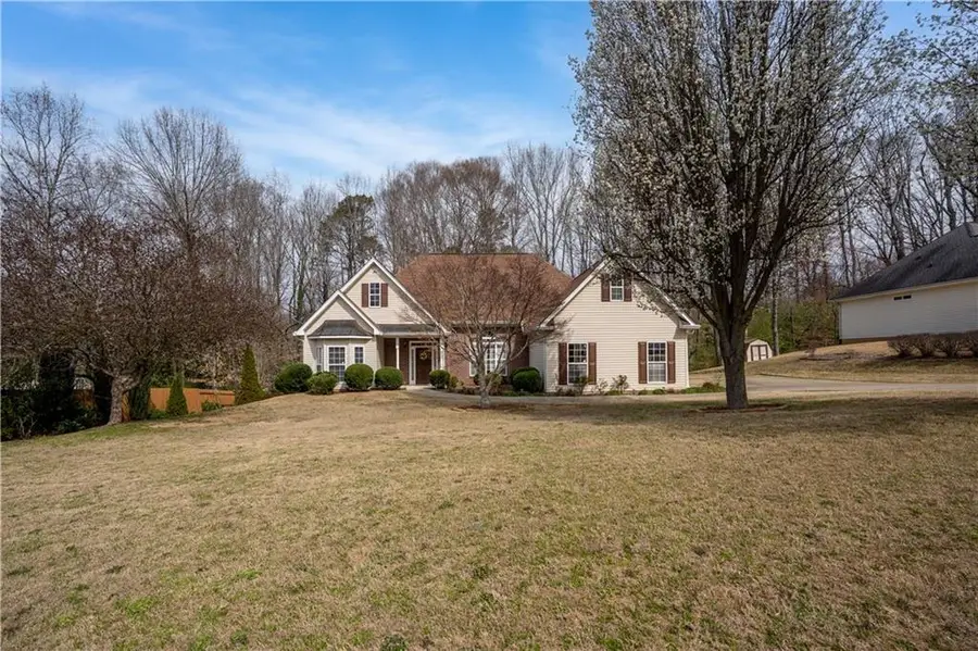 4838 Netherlands Place, Flowery Branch, GA 30542 - #3