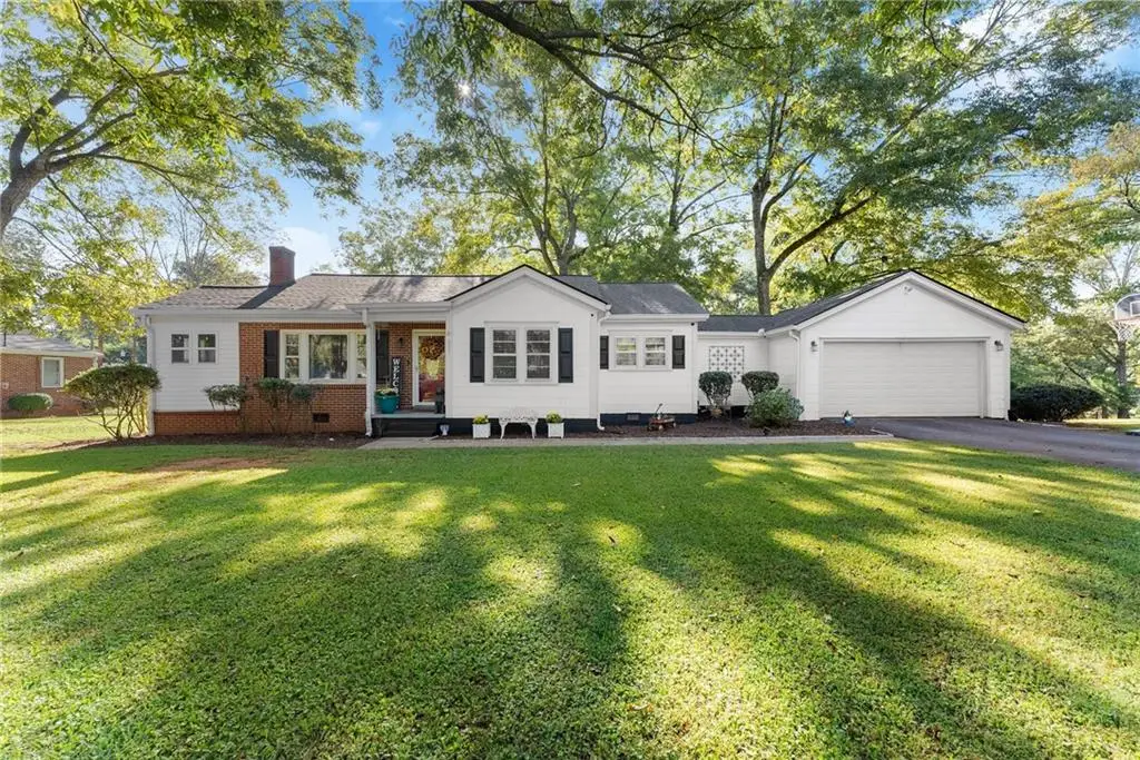 307 Scott Street, Commerce, GA 30529 - Image #1