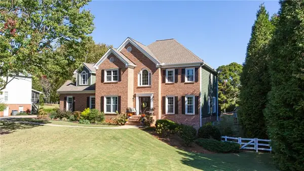 210 Devereux Downs, Roswell, GA 30075