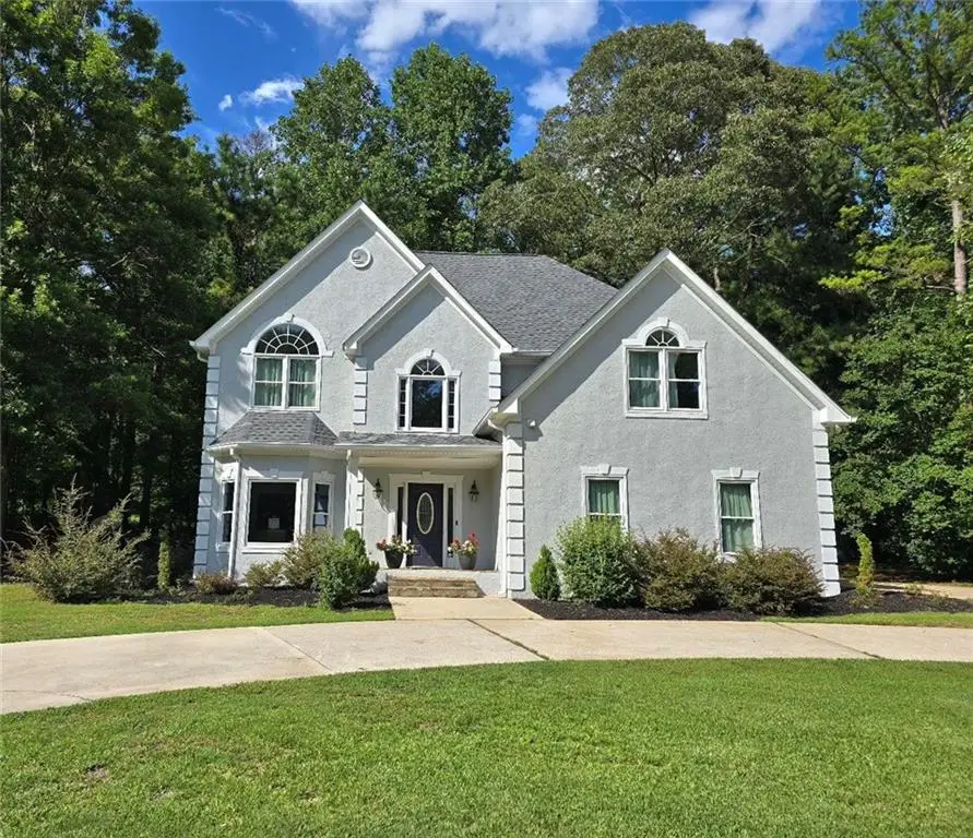 635 Ridgemont Drive, Fayetteville, GA 30215 - Image #1