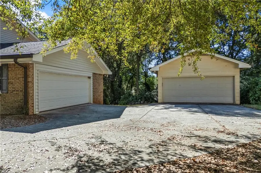 584 Oak Court Nw, Conyers, GA 30012 - Image #3