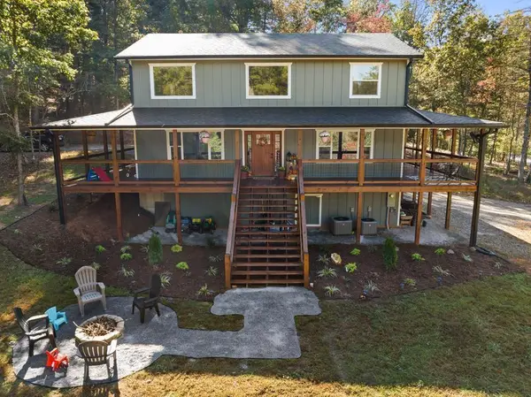 35 Indian Trace, Mineral Bluff, GA 30559