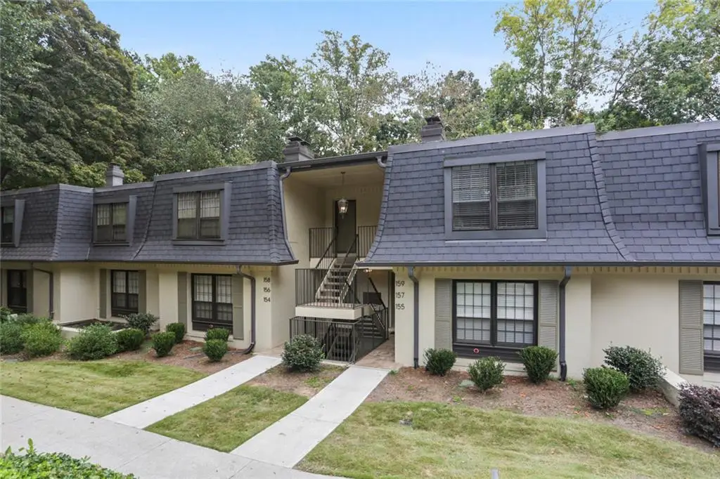 158 Maribeau Square Nw, Atlanta, GA 30327 - Image #1
