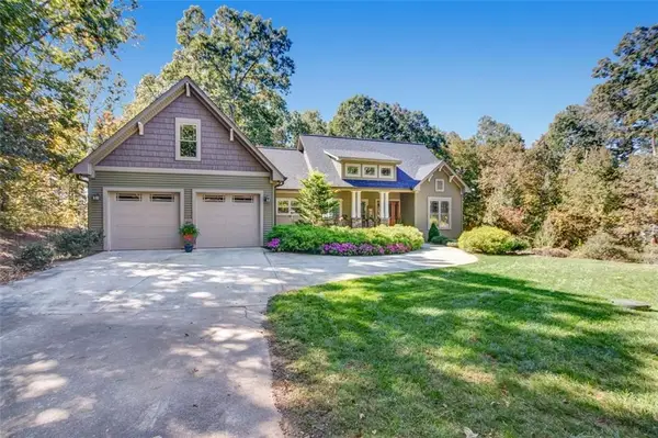 123 Grand Oaks Drive, Clarkesville, GA 30523