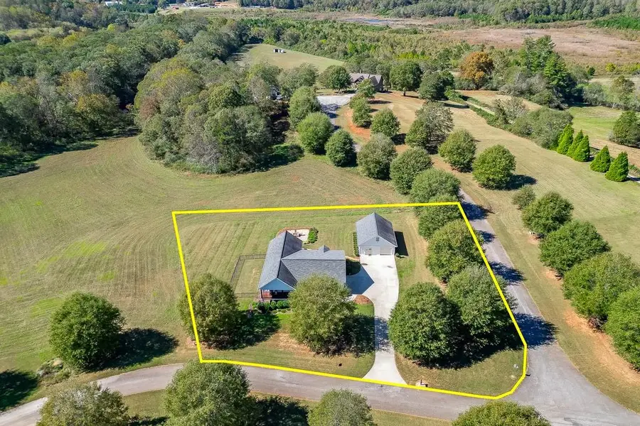 182 Farm Hill Drive, Clarkesville, GA 30523 - Image #2
