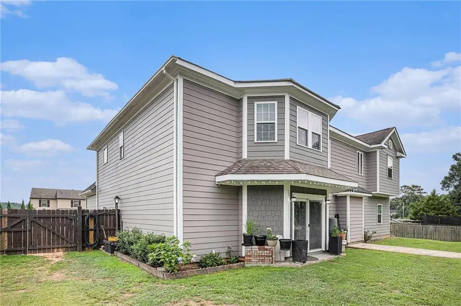 1076 Sutherland Drive, Winder, GA 30680 - Image #2