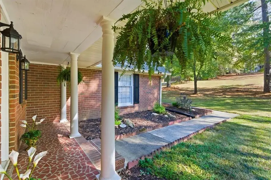 190 Willow Lake Lane, Sharpsburg, GA 30277 - Image #3